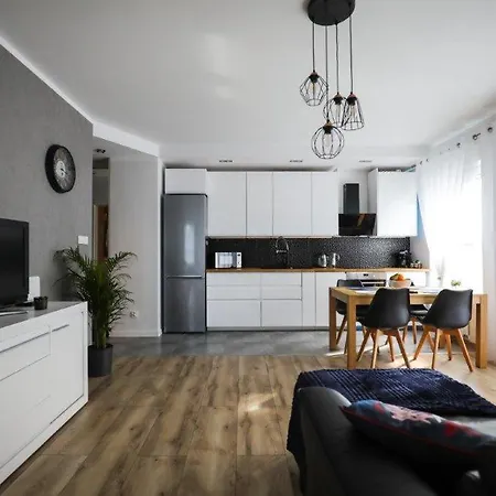 Apartment Glow Apartments, Baltica Towers *