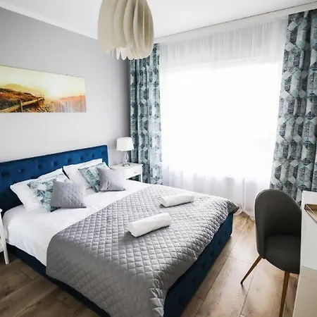 Glow Apartments, Baltica Towers Apartment *