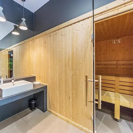 דירה Glow Apartments, Baltica Towers גדנסק