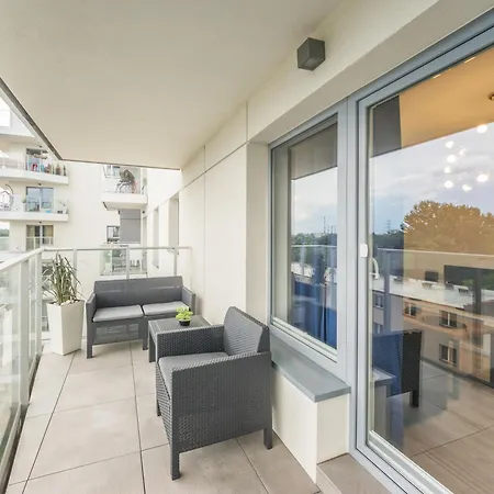 Appartamento Glow Apartments, Baltica Towers Danzica